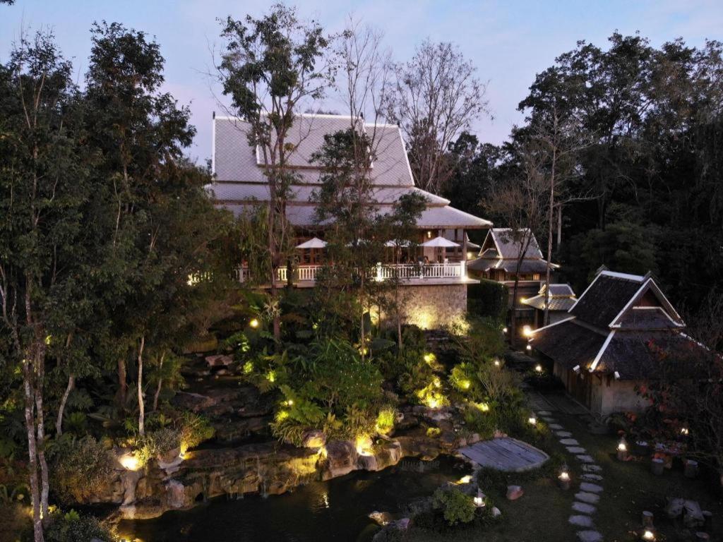 Ruean Racha Hotel Chiang Mai Exterior photo