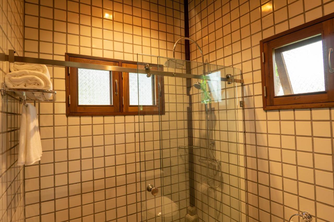 Ruean Racha Hotel Chiang Mai Exterior photo